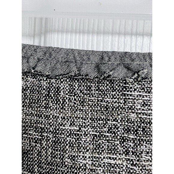 Ann Taylor Pencil Skirt Women's Sz 0 Fine Italian Fabric Oatmeal Beige Neutral - Picture 4 of 7